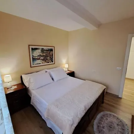 Appartamento Quiet, Cozy, Luminous